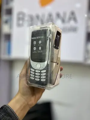 New Nokia 8210 4G Black