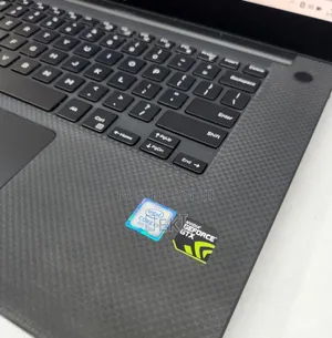 New Laptop Dell XPS 15 16GB Intel Core i7 SSD 512GB