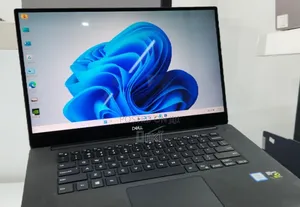 New Laptop Dell XPS 15 16GB Intel Core i7 SSD 512GB