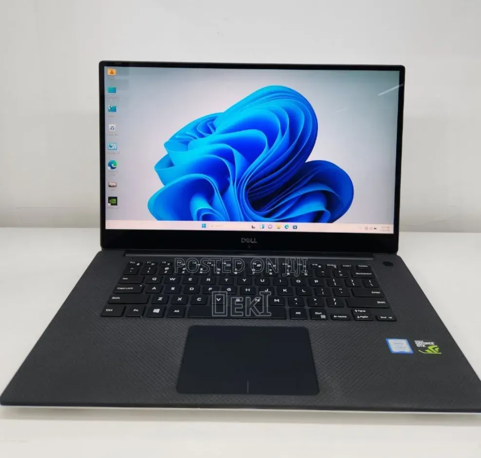 New Laptop Dell XPS 15 16GB Intel Core i7 SSD 512GB