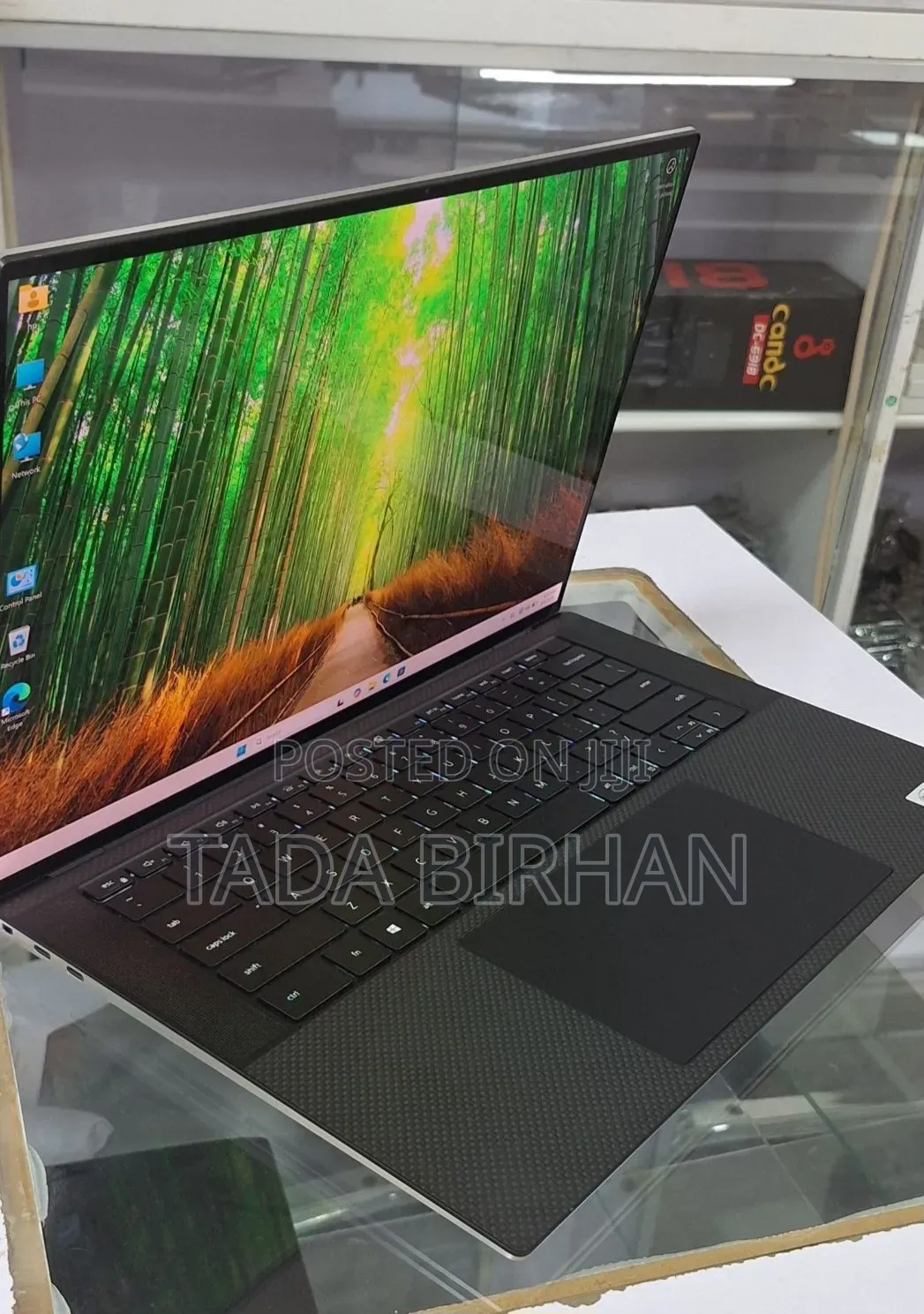 New Laptop Dell XPS 15 16GB Intel Core i7 SSD 512GB
