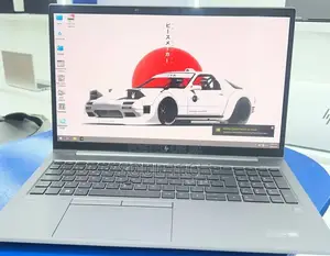 New Laptop HP ZBook Firefly G8 16GB Intel Core i7 SSD 512GB