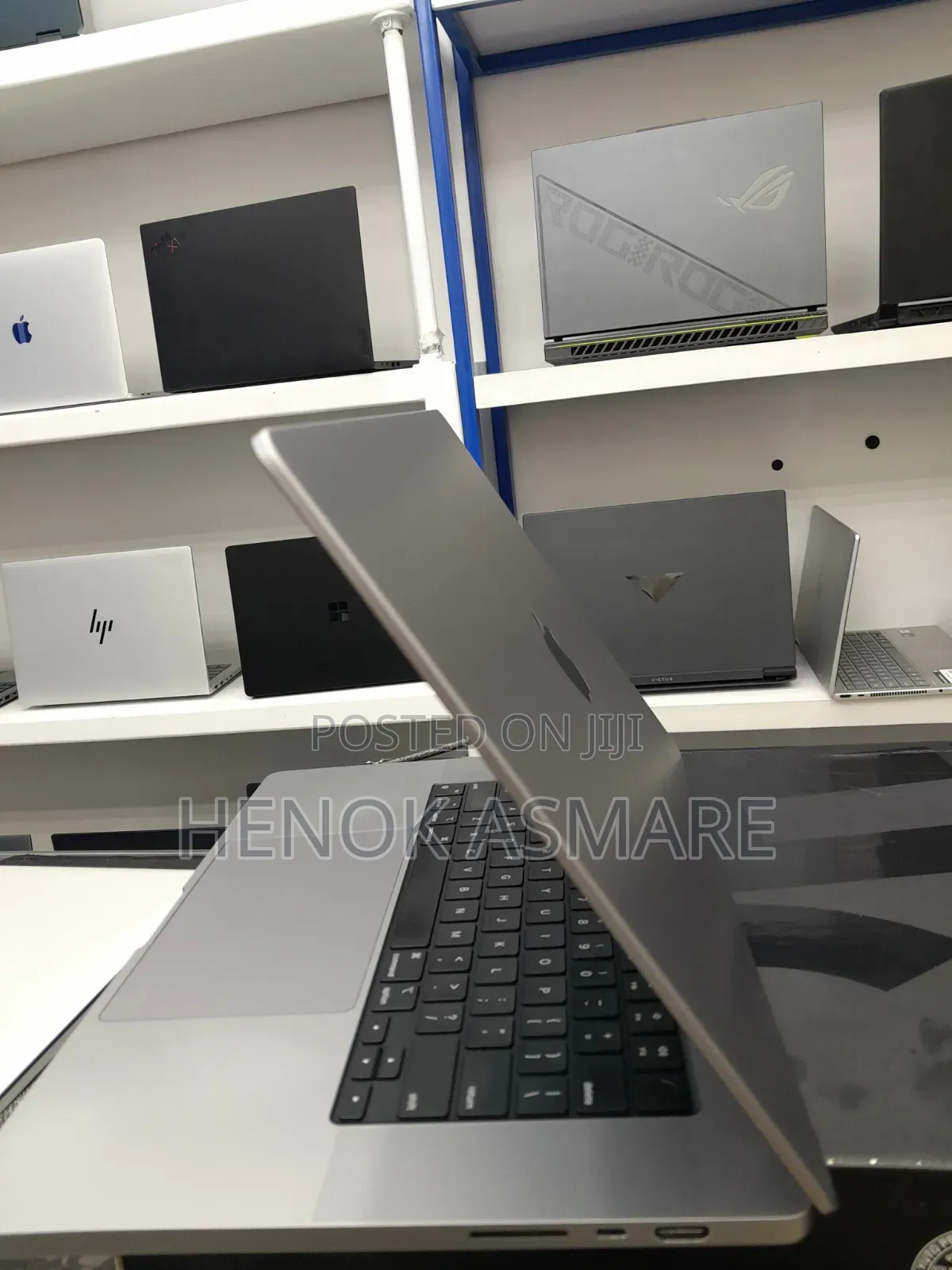 New Laptop Apple MacBook Pro 2021 M1 Max 32GB Apple M1 Max SSD 1T