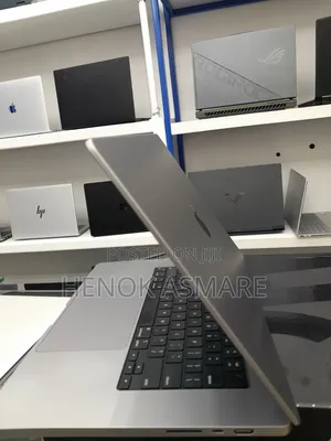 New Laptop Apple MacBook Pro 2021 M1 Max 32GB Apple M1 Max SSD 1T