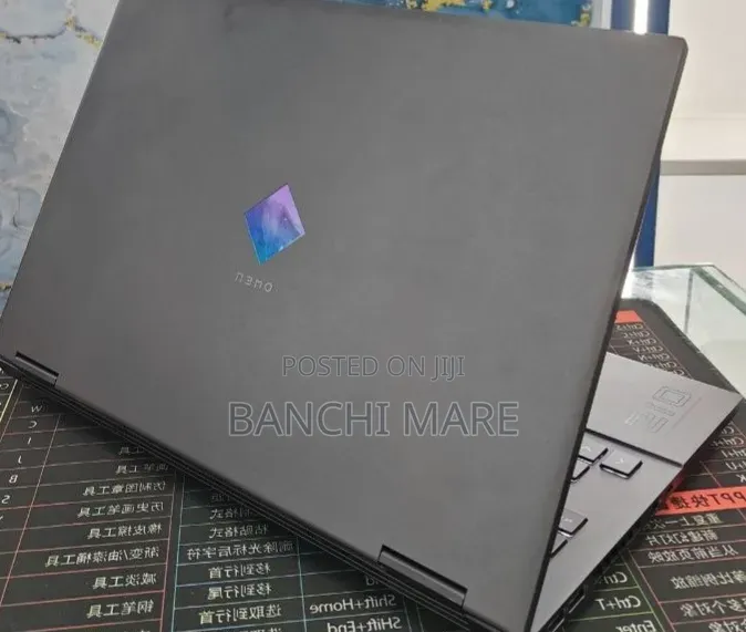 New Laptop HP Omen 15 16GB AMD Ryzen 7 SSD 512GB