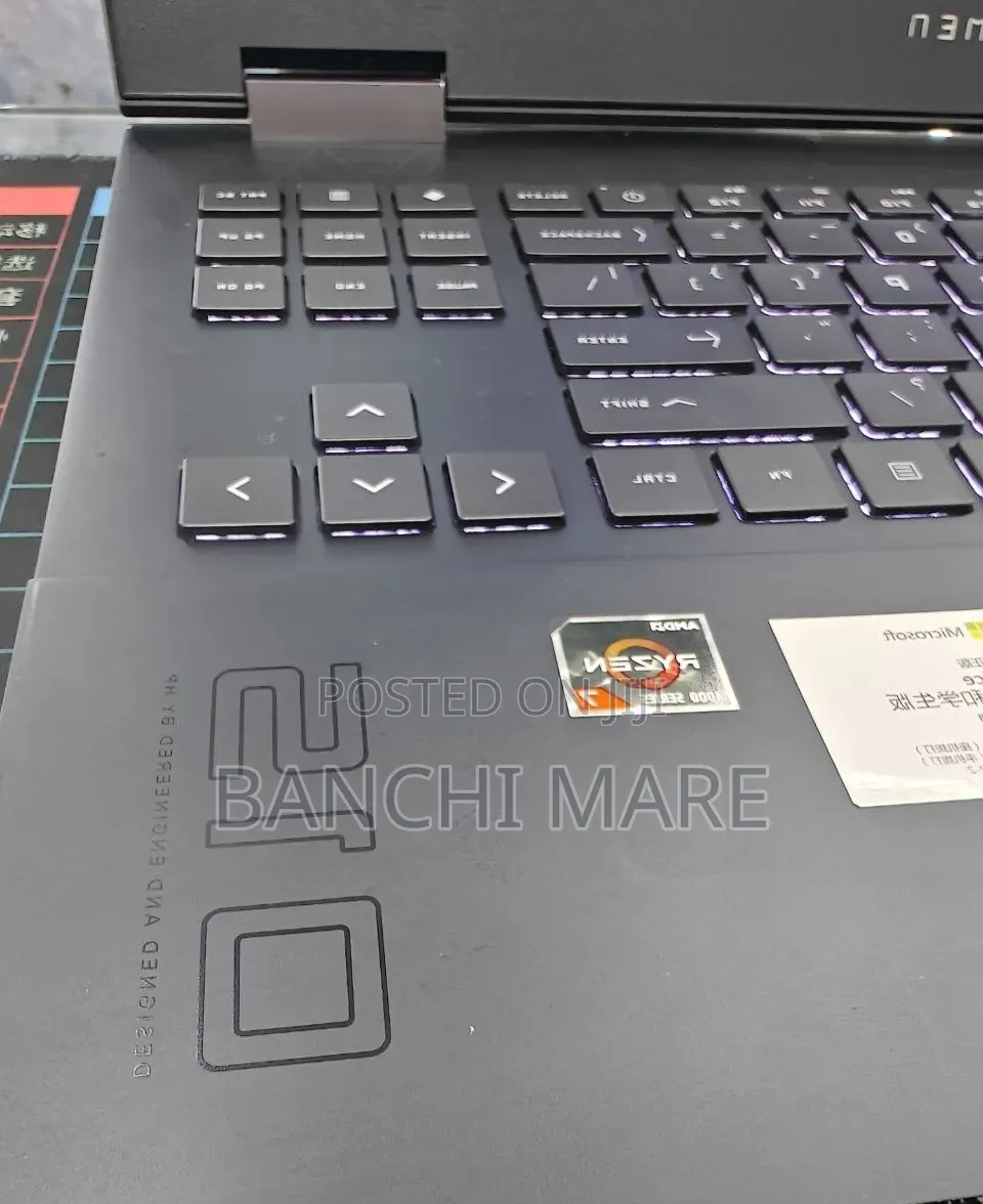 New Laptop HP Omen 15 16GB AMD Ryzen 7 SSD 512GB