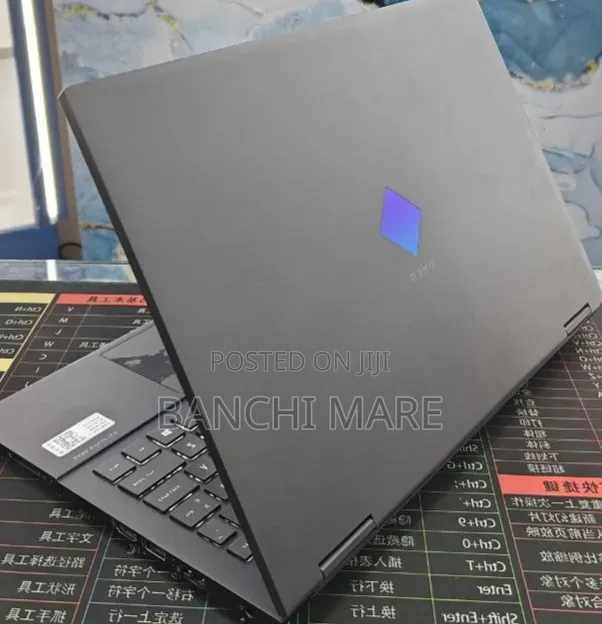 New Laptop HP Omen 15 16GB AMD Ryzen 7 SSD 512GB