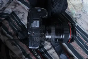 Canon 5D Mark 4