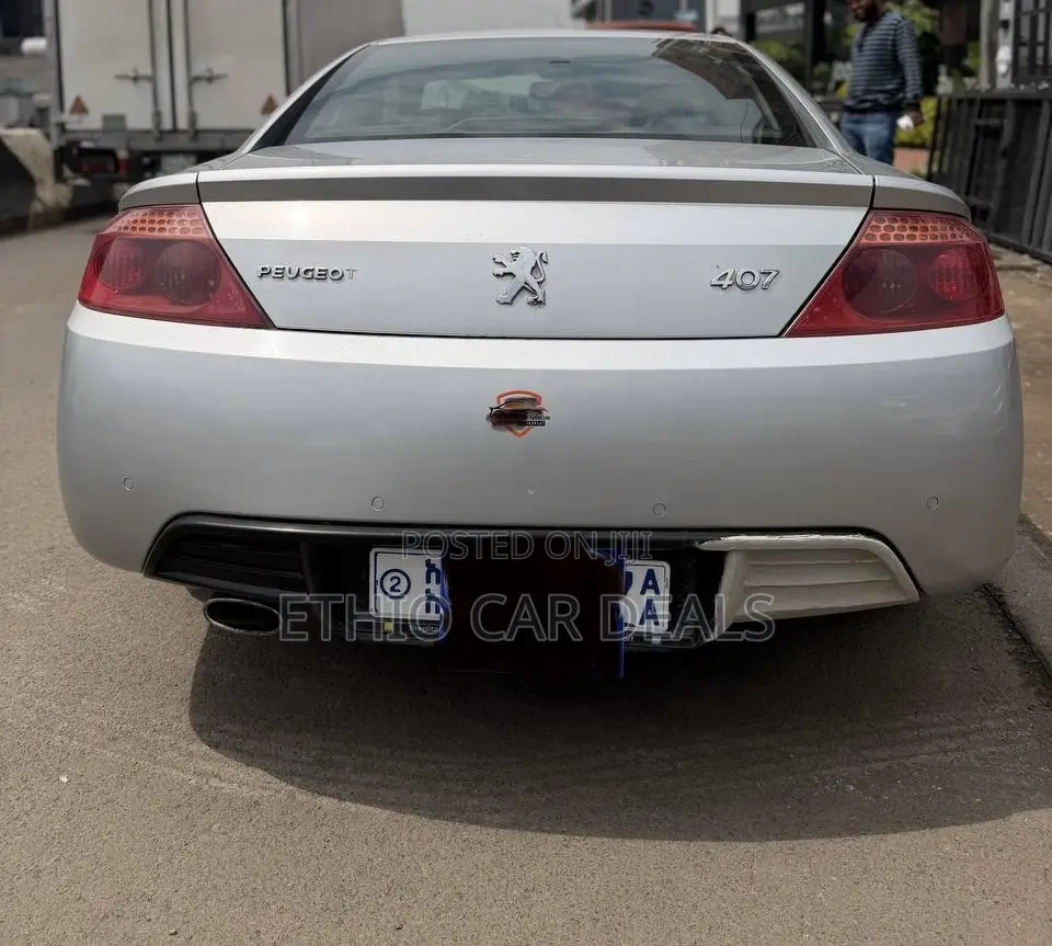 Peugeot 408 2020 Silver