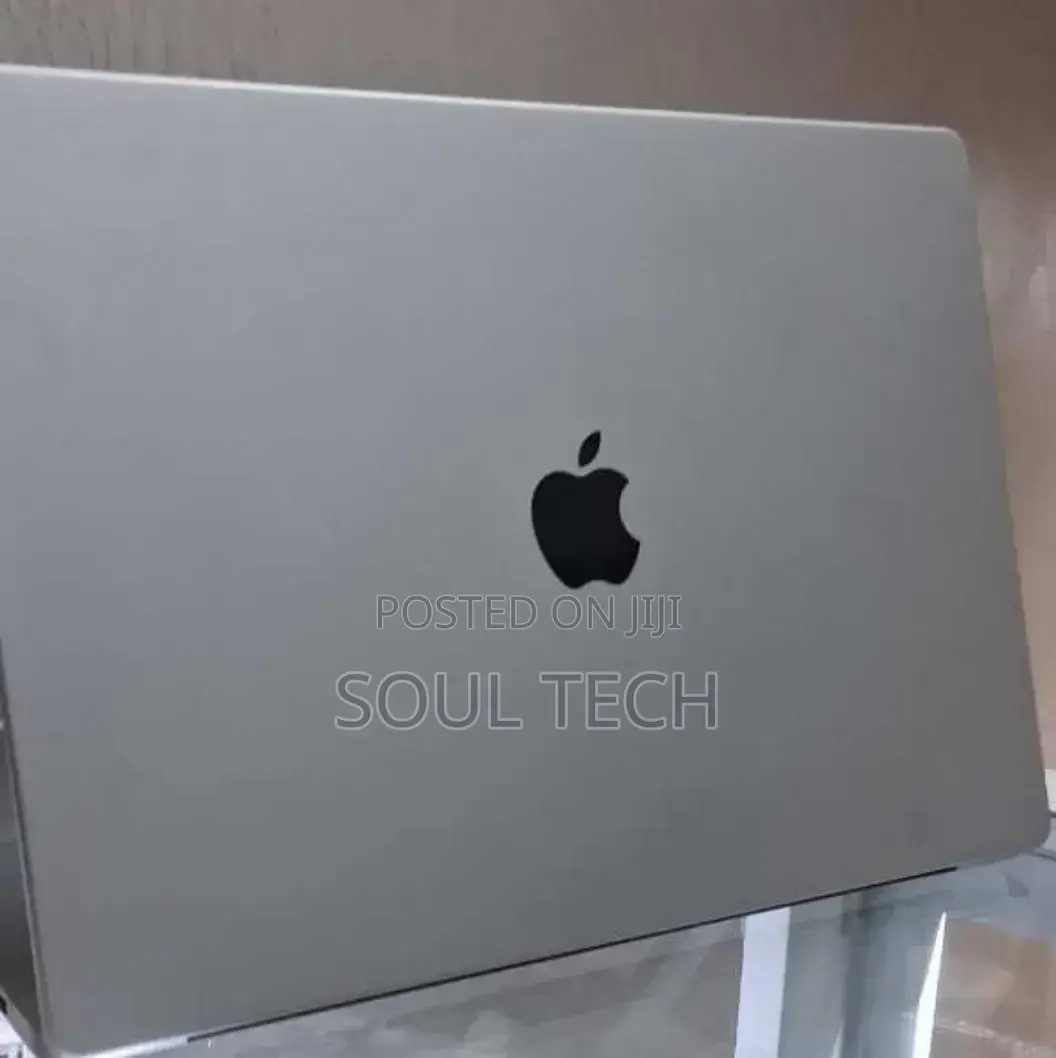 New Laptop Apple MacBook Pro 2021 M1 32GB Apple M1 Pro SSD 512GB