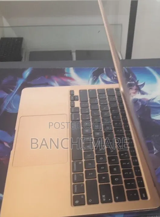 New Laptop Apple MacBook Air 2020 M1 8GB Apple M1 SSD 256GB