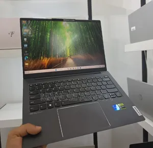 New Laptop Lenovo 16GB Intel Core i7 SSD 512GB