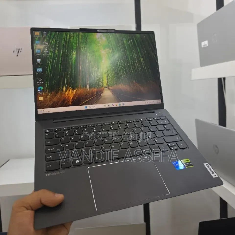 New Laptop Lenovo 16GB Intel Core i7 SSD 512GB