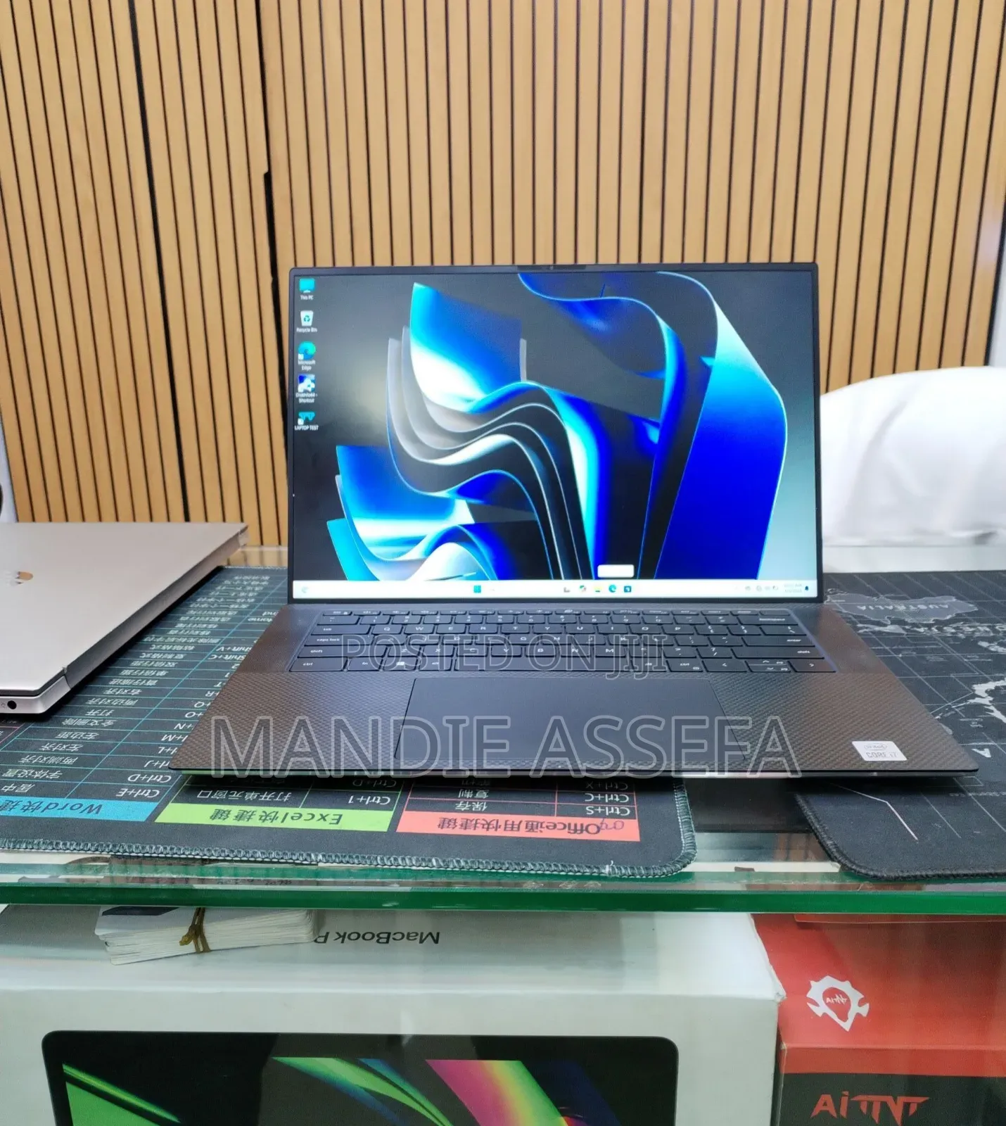 New Laptop Dell XPS 15 16GB Intel Core i7 SSD 512GB