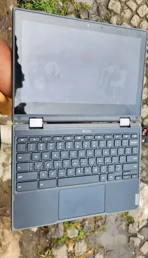 Laptop Lenovo 500e 8GB Intel Celeron eMMC 16 GB