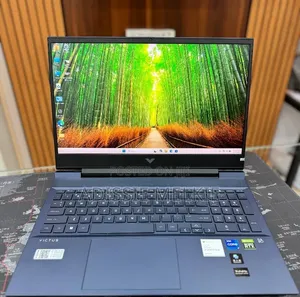 New Laptop HP Victus 16 16GB Intel Core i7 SSD 512GB