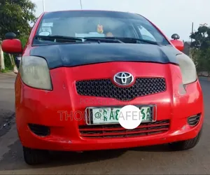 Toyota Yaris 2006 Red
