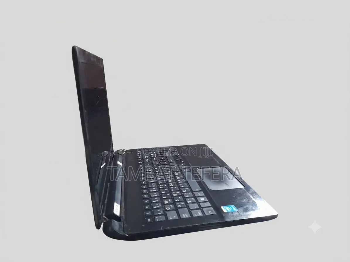 Laptop Toshiba Satellite C55 4GB Intel Core 5 HDD 500GB