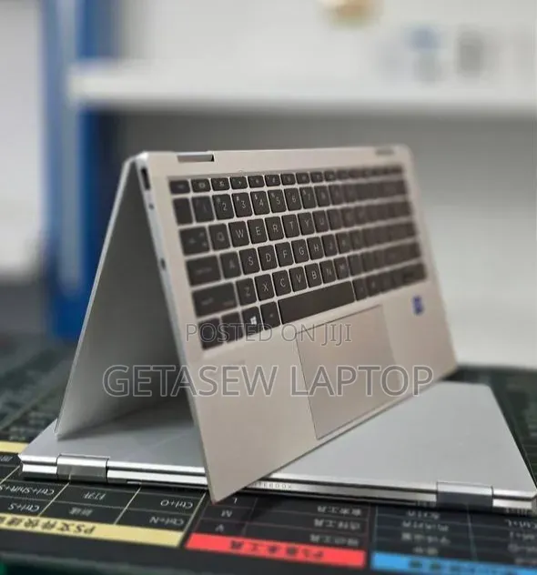 New Laptop HP Spectre 16GB Intel Core i7 SSD 1T
