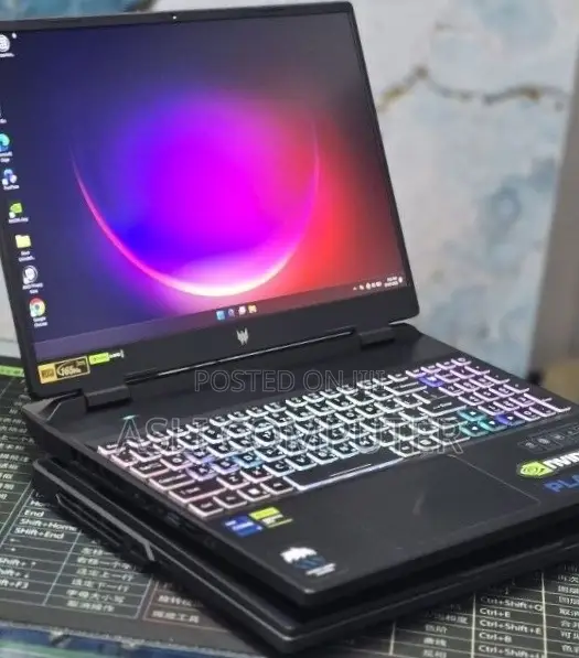 New Laptop Acer Predator Helios Neo 16 16GB Intel Core i7 SSD 512GB