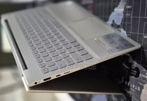 New Laptop Dell Inspiron 15 8GB Intel Core i5 SSD 256GB