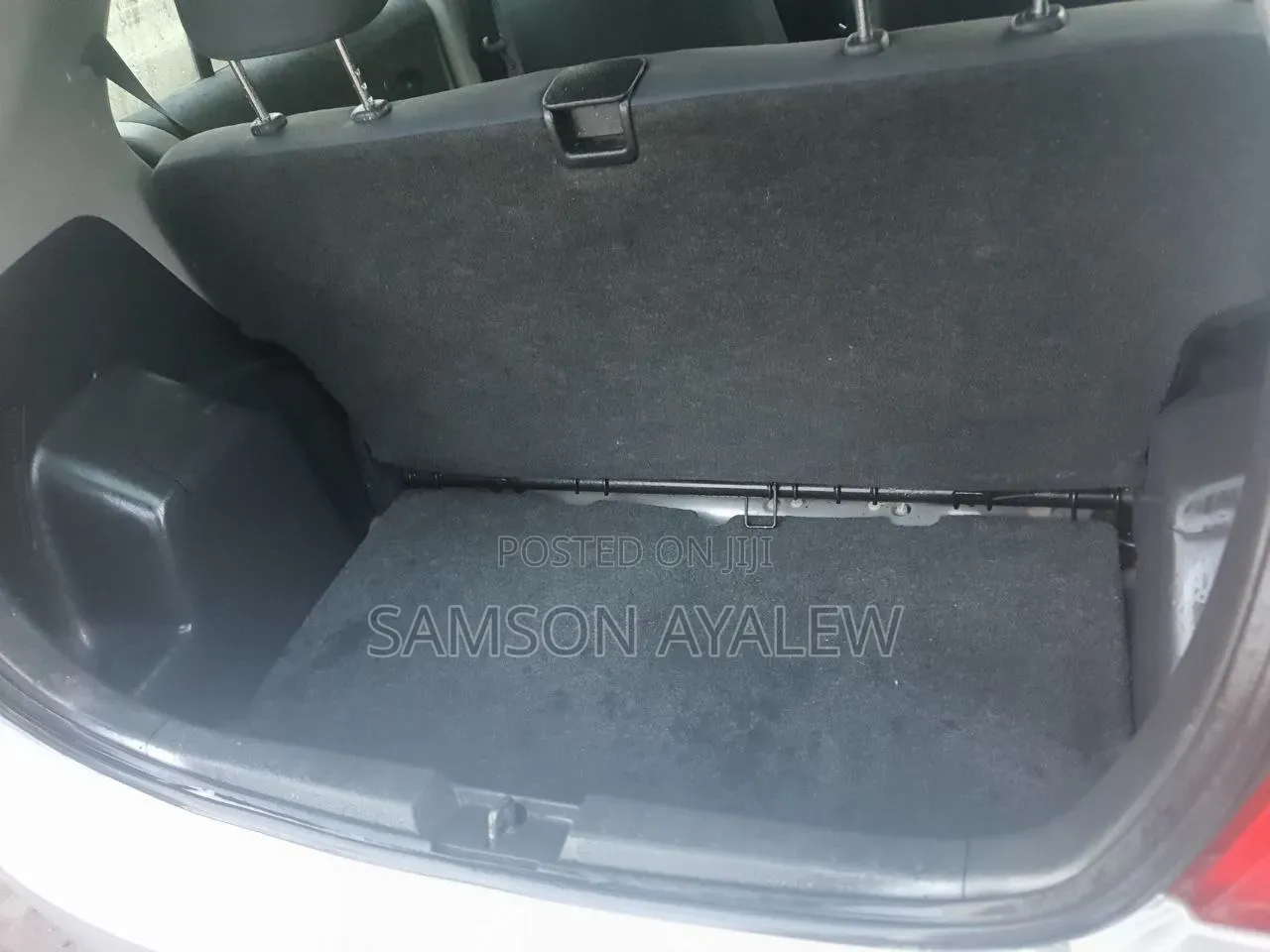 Toyota Yaris 2010 Silver