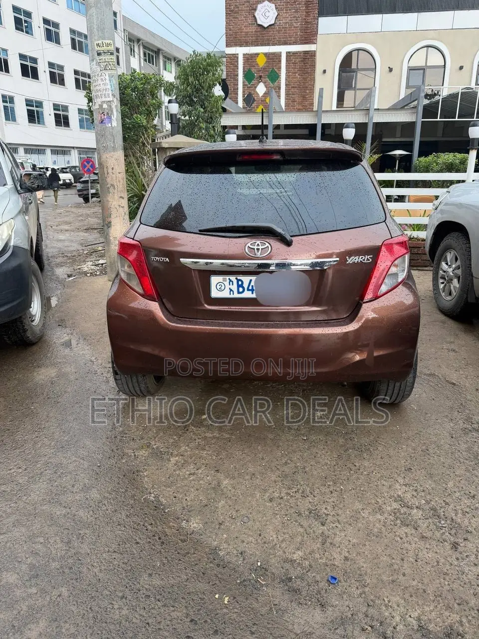 Toyota Yaris 2012 Burgundy