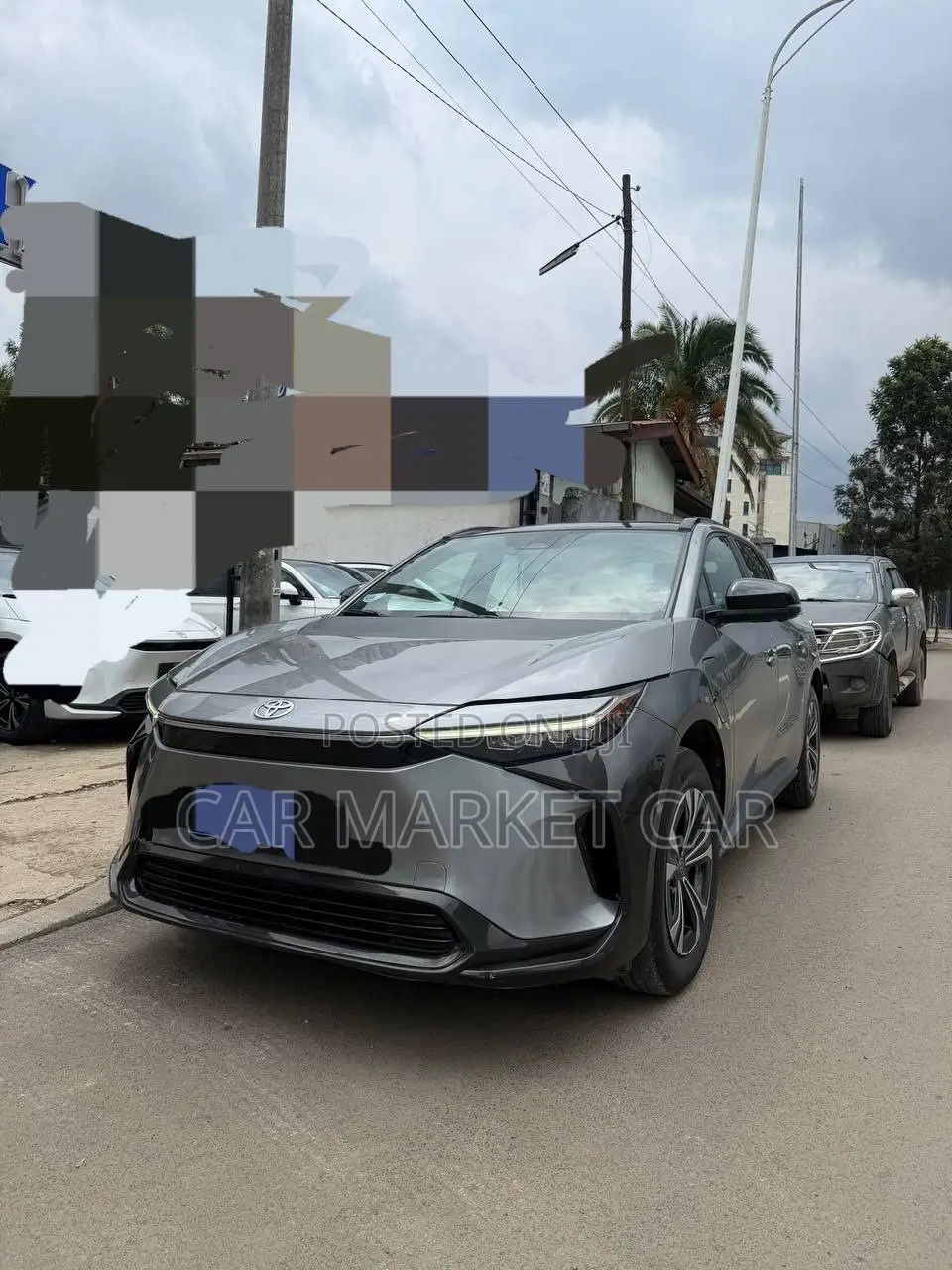 Toyota bZ4X 71.4 kWh AWD 2022 Gray