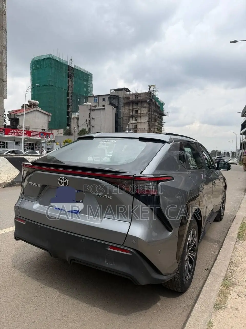 Toyota bZ4X 71.4 kWh AWD 2022 Gray