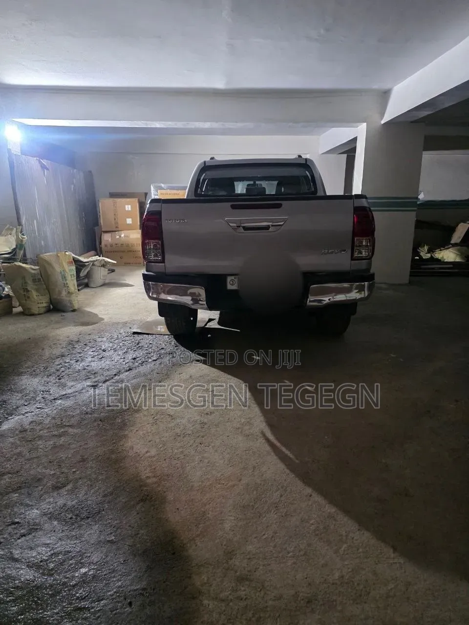 Toyota Hilux 2016 Silver