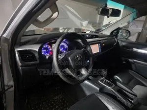 Toyota Hilux 2016 Silver