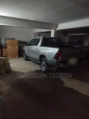 Toyota Hilux 2016 Silver