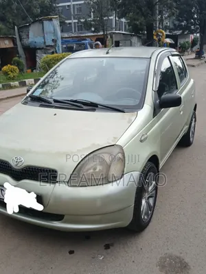 Toyota Vitz 2003 Green