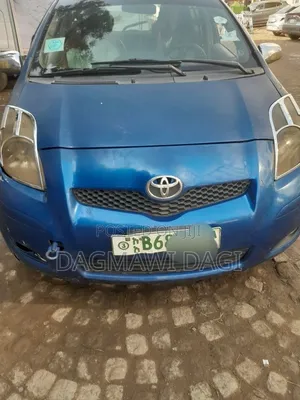 Toyota Yaris 2010 Blue
