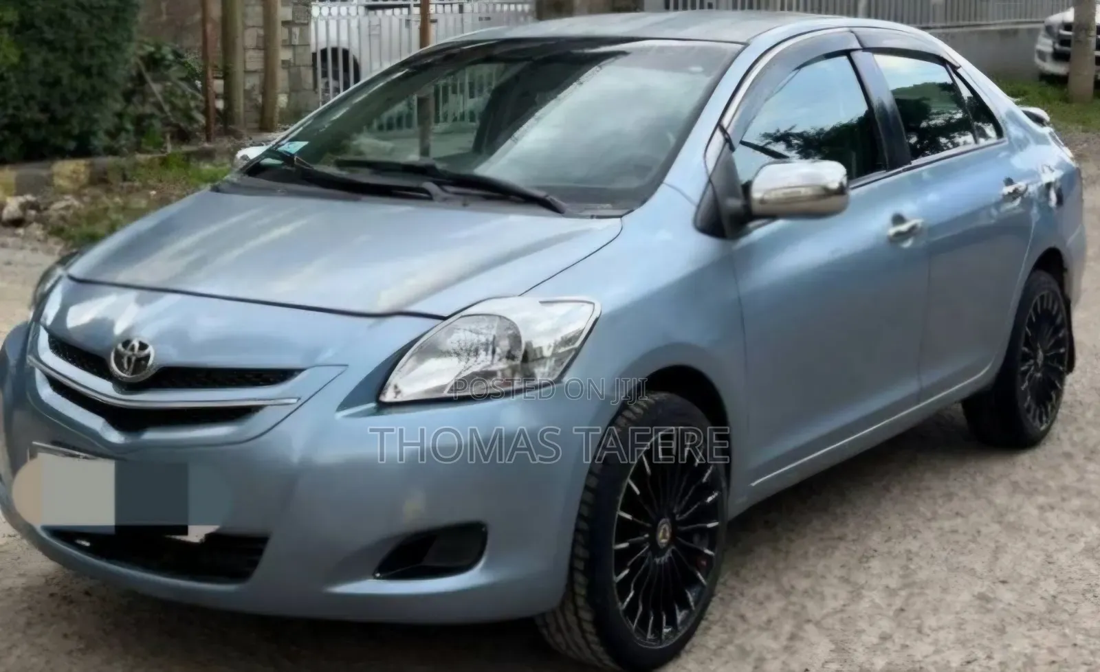 Toyota Belta 2009 Blue