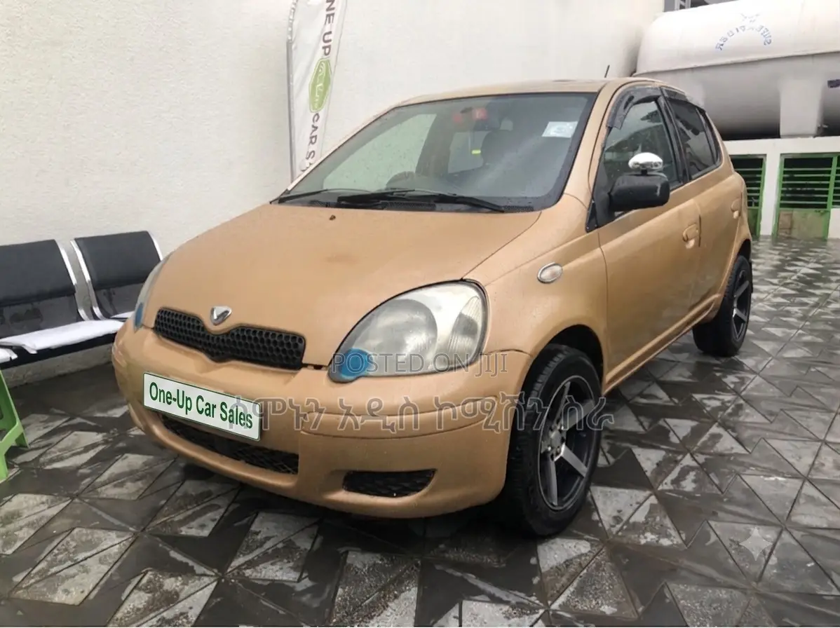 Toyota Vitz 1.0 FWD 5dr 2004 Orange