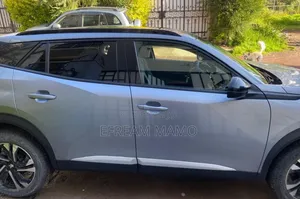 Peugeot 2008 2023