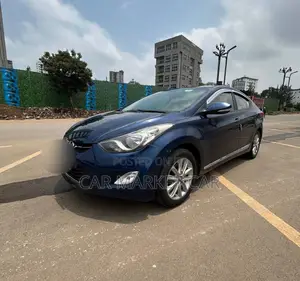 Hyundai Avante 2012 Blue