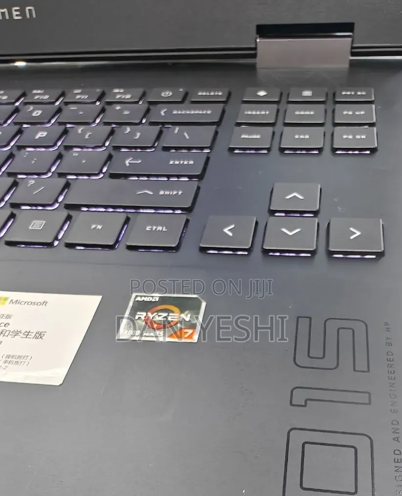 New Laptop HP Omen 15 16GB AMD Ryzen 7 SSD 512GB