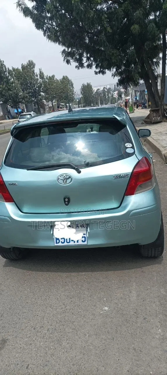 Toyota Yaris 2010