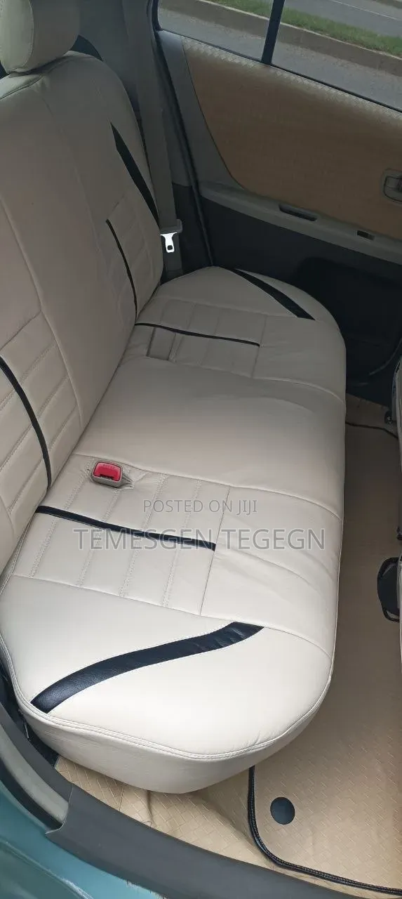 Toyota Yaris 2010