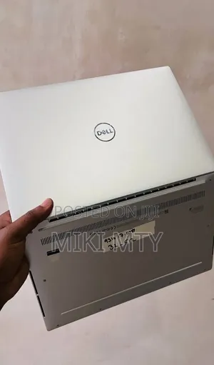 New Laptop Dell XPS 13 32GB Intel Core i7 SSD 512GB