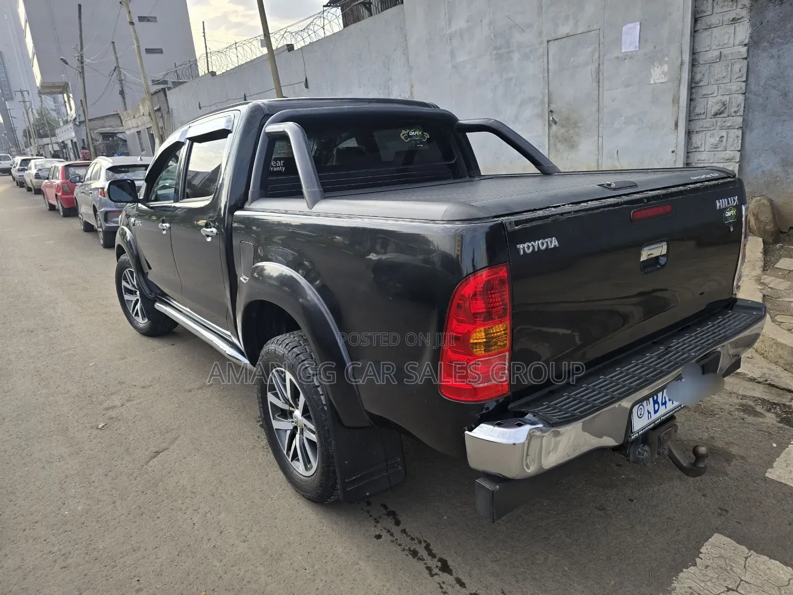 Toyota Hilux 2010 Black