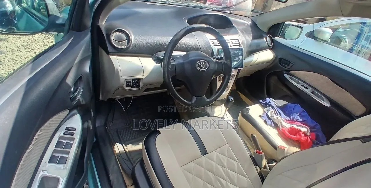 Toyota Belta 2009