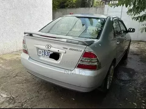 Toyota Corolla 2004 Silver