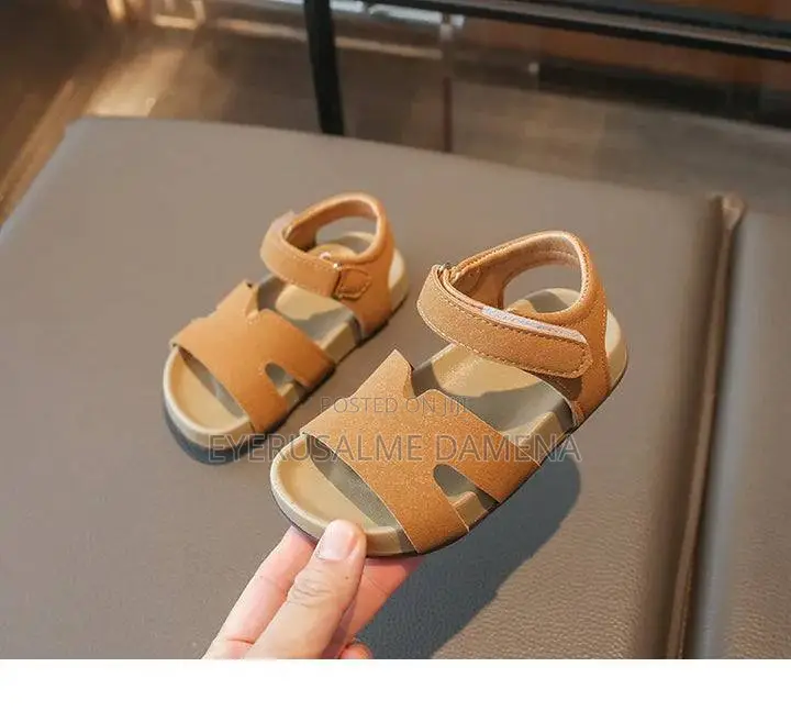 Unisex Light Weight Casual Sandals