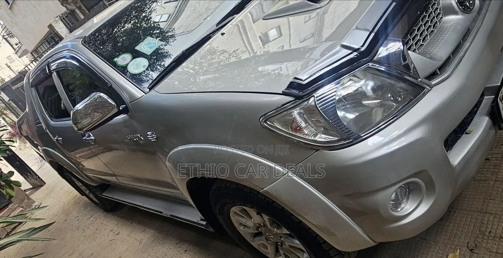 Toyota Hilux 2012 Silver