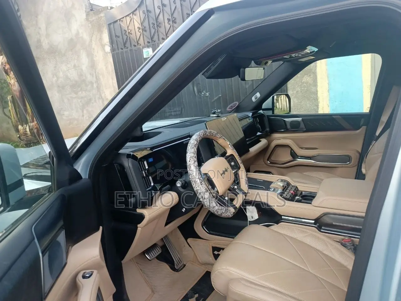 BYD Leopard 8 2.0 Hybrid AWD 2025 Blue