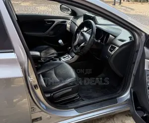 Hyundai Avante 2013 Gray