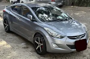 Hyundai Avante 2013 Gray